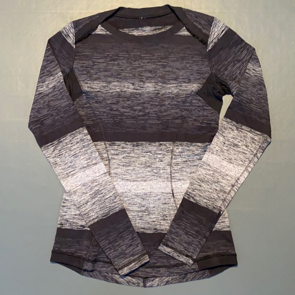 lululemon Runder Under Long Sleeve